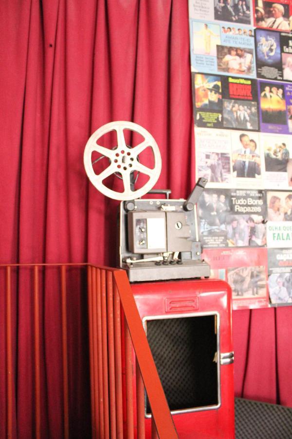 Alface Hall Hostel & Bar ลิสบอน ภายนอก รูปภาพ